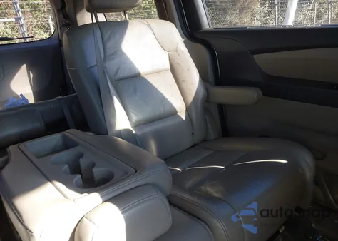 2011 Honda Odyssey Ex-L из США, поврежденный, VIN 5FNRL5H6XBB038585